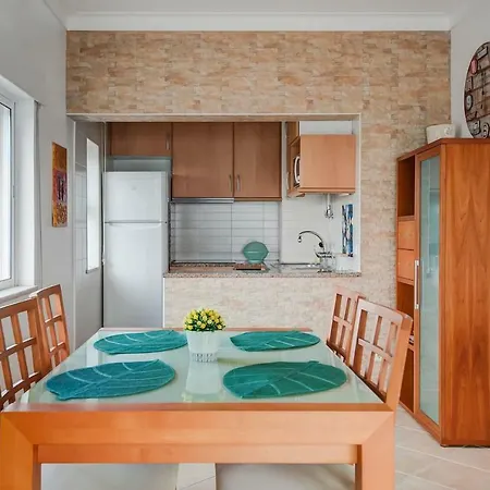 House Turimar - Sunny, Overlooking Sea Apartment *