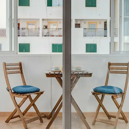House Turimar - Sunny, Overlooking Sea Apartment *